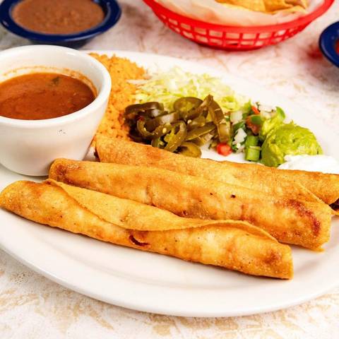 Flautas with rice, jalapenos and salsa